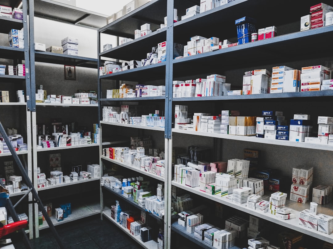 Venda de medicamentos em marketplaces terá consulta pública